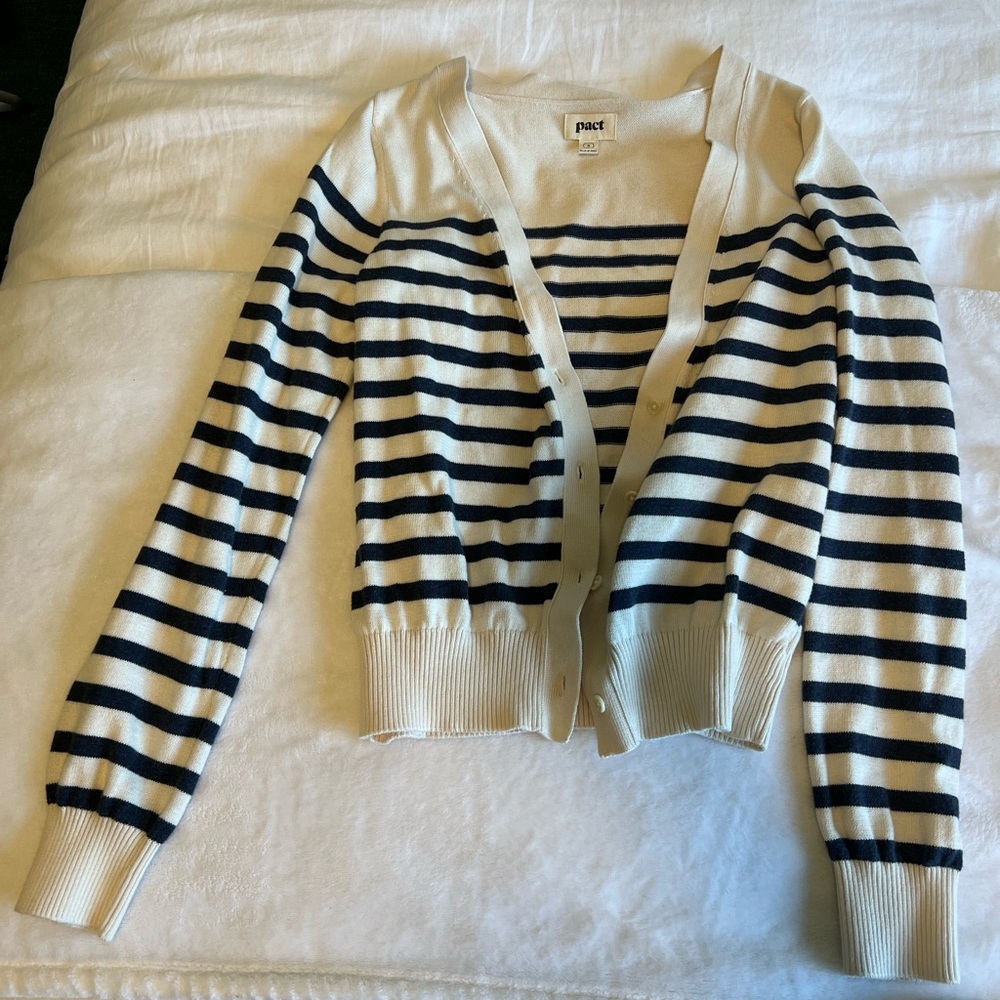 Pact Light Gray Knit Sweater